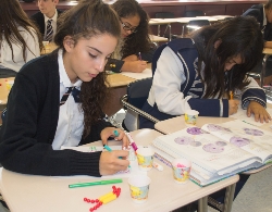 圣杰纳维夫中学St. Genevieve High School