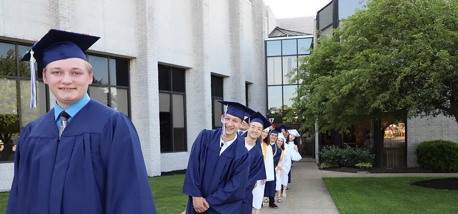 Erie First Christian Academy  伊利第一基督教中学